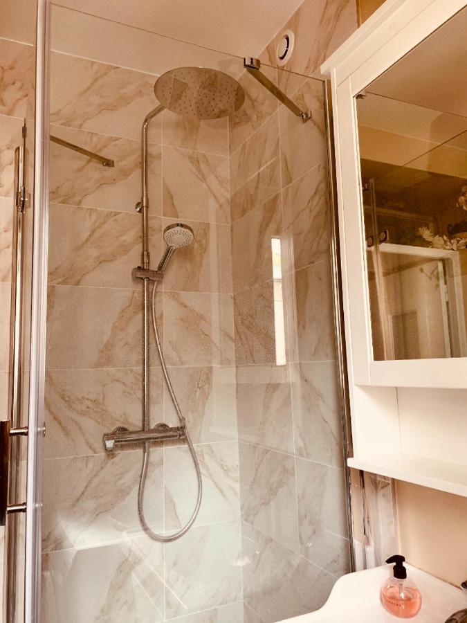 Parisian Style Appartment Private Room With Shared Bathroom Near Bastille And Gare De Lyon Exterior foto